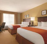 Country Inn & Suites by Radisson, Knoxville at Cedar Bluff, TN hotel detail image 5