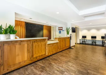 Best Western Plus CottonTree Inn hotel thumbnail 6