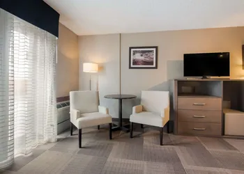 Best Western St. Catharines Hotel & Conference Centre hotel thumbnail 6