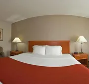 Holiday Inn Express Hotel & Suites Tell City by IHG hotel detail image 3