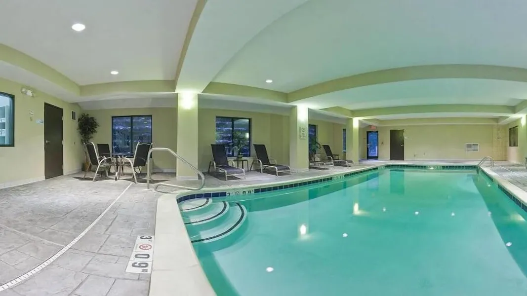 Holiday Inn Express Hotel & Suites Tell City by IHG hotel detail image 6