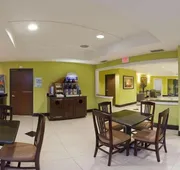 Holiday Inn Express Hotel & Suites Tell City by IHG hotel detail image 7