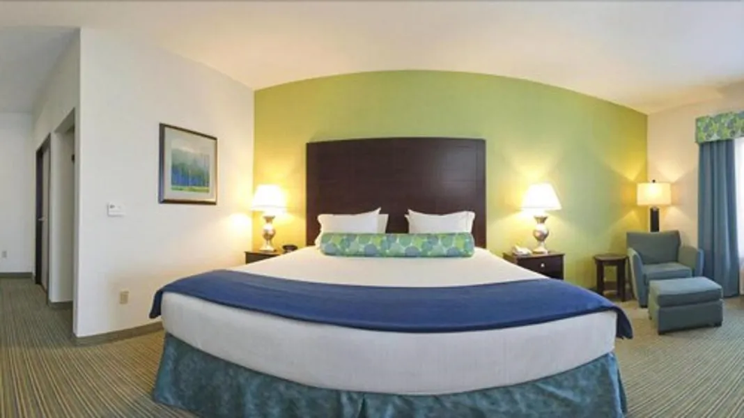Holiday Inn Express Hotel & Suites Graham by IHG hotel detail image 6
