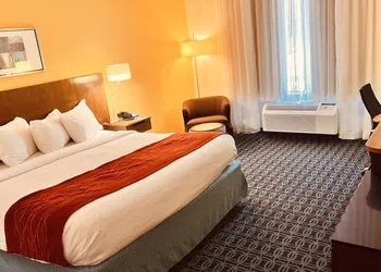 Comfort Inn & Suites Berea hotel thumbnail 3