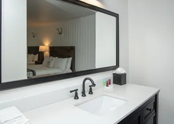 The Occidental Lodge hotel thumbnail 7