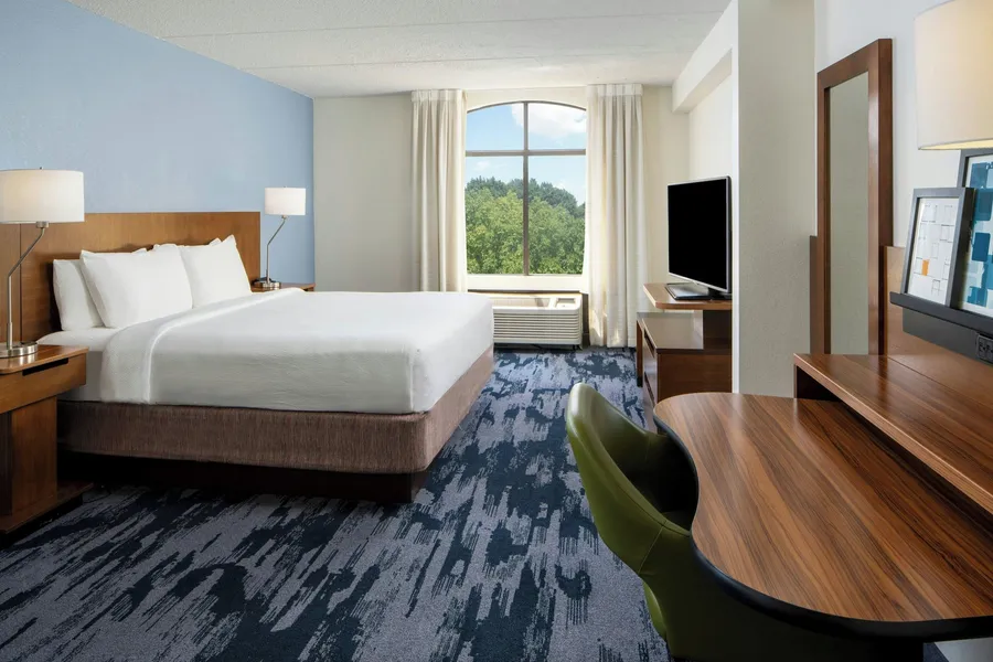 Fairfield Inn & Suites Atlanta Airport South/Sullivan Road hotel detail image 6