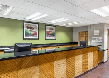 Ramada by Wyndham Platte City KCI Airport hotel thumbnail 3