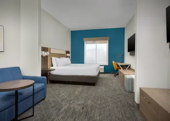 Holiday Inn Express Hotel & Suites Greensboro Airport Area by IHG hotel thumbnail 7