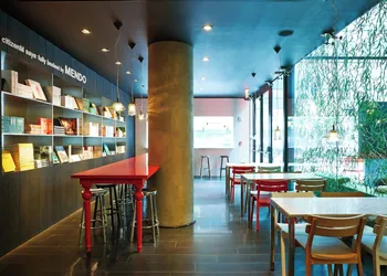 citizenM New York Times Square hotel thumbnail 6