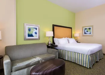 Holiday Inn Express Hotel and Suites Scranton by IHG hotel thumbnail 4
