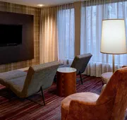 Sonesta Select Kansas City Airport Tiffany Springs hotel detail image 3