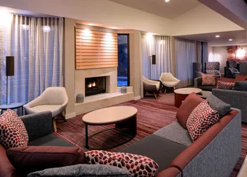 Sonesta Select Kansas City Airport Tiffany Springs hotel thumbnail 4