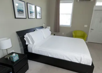 Haven Point Inn and Gallery hotel thumbnail 4