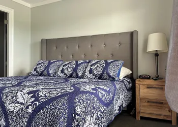 Mount Blue Motel hotel thumbnail 7