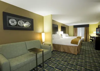 Holiday Inn Express & Suites Morrilton by IHG hotel thumbnail 3