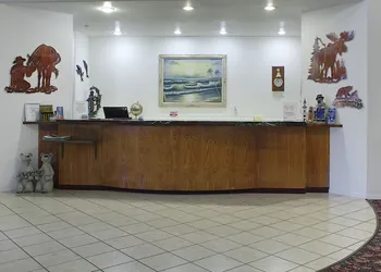 Lighthouse Inn hotel thumbnail 2