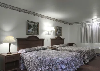 Lighthouse Inn hotel thumbnail 5