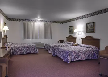 Lighthouse Inn hotel thumbnail 6