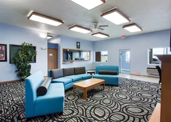 Quality Inn & Suites McCook hotel thumbnail 2