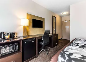 Wingate by Wyndham Jonesboro/Hodge hotel thumbnail 3