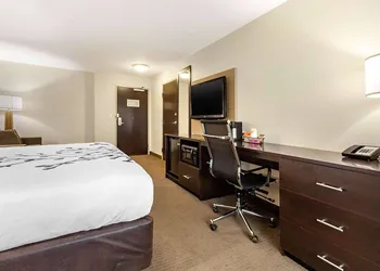 Wingate by Wyndham Jonesboro/Hodge hotel thumbnail 4