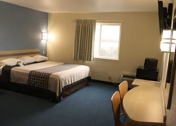 Wine Country Inn hotel thumbnail 4