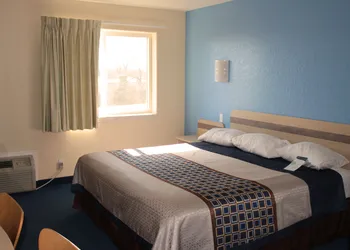 Wine Country Inn hotel thumbnail 6