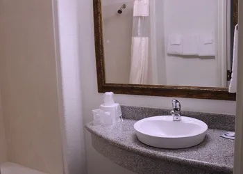 Wine Country Inn hotel thumbnail 8