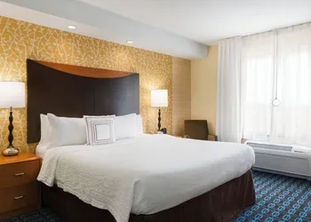 Fairfield Inn & Suites by Marriott Weirton hotel thumbnail 6
