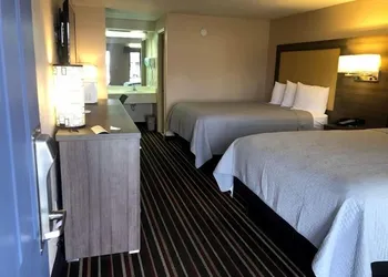Legacy Inn Sumner hotel thumbnail 8