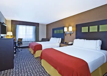 Holiday Inn Express Hotel & Suites Wabash by IHG hotel thumbnail 3