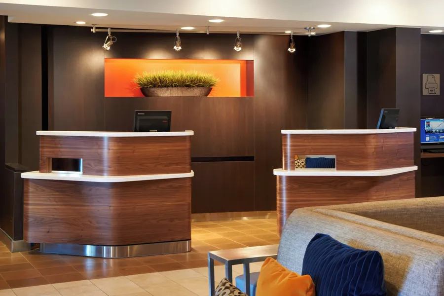 Courtyard by Marriott Toledo Maumee/Arrowhead hotel detail image 2