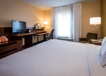Fairfield Inn By Marriott Savannah I-95 South hotel thumbnail 4