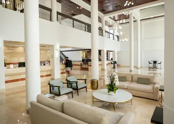 Regency Miami Airport by Sonesta hotel thumbnail 4