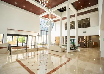 Regency Miami Airport by Sonesta hotel thumbnail 6