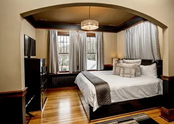 Blackwell Hotel hotel thumbnail 6