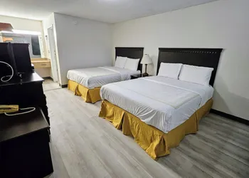 Budget Inn hotel thumbnail 3