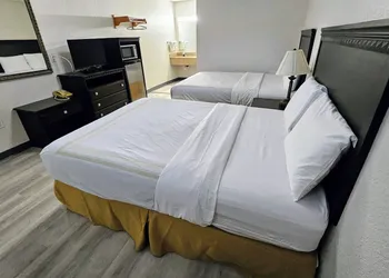 Budget Inn hotel thumbnail 4