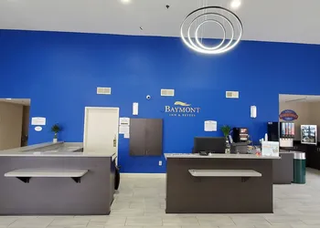Baymont by Wyndham Winchester hotel thumbnail 2