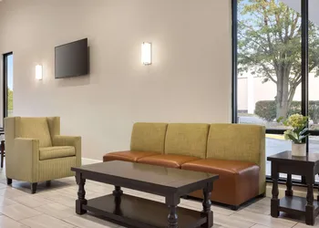 Baymont by Wyndham Winchester hotel thumbnail 4
