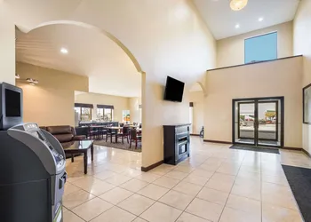 Quality Inn & Suites Caseyville - St. Louis hotel thumbnail 5