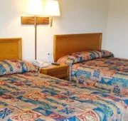Travelers Inn & Suites hotel detail image 7