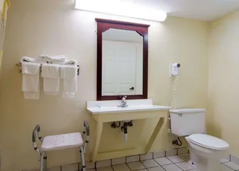 Rodeway Inn Norcross hotel thumbnail 5