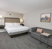 Hampton Inn & Suites Cincinnati / Kenwood hotel detail image 4