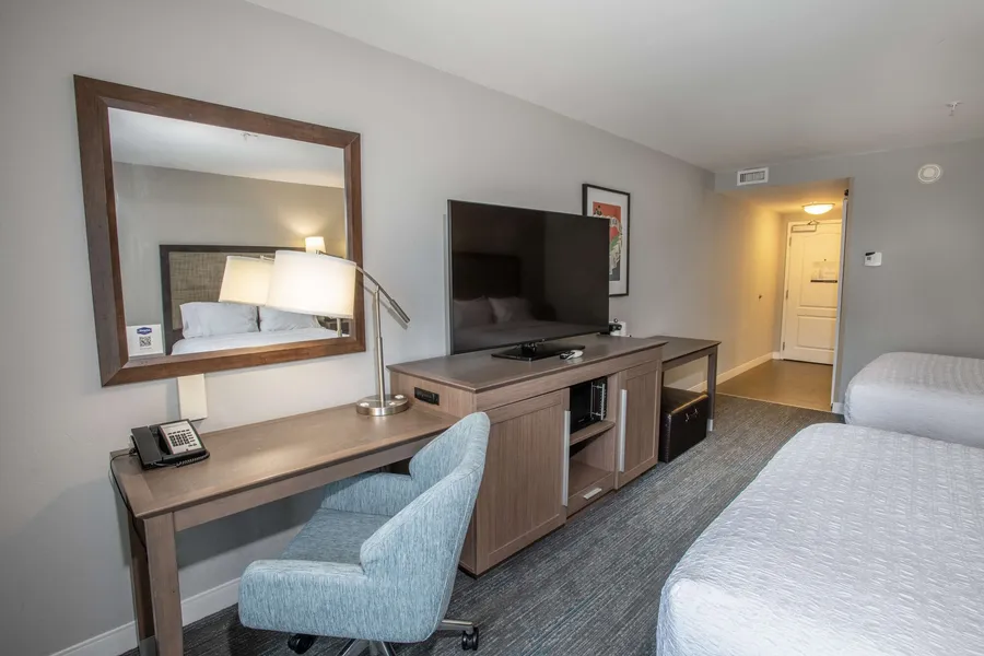 Hampton Inn & Suites Cincinnati / Kenwood hotel detail image 6