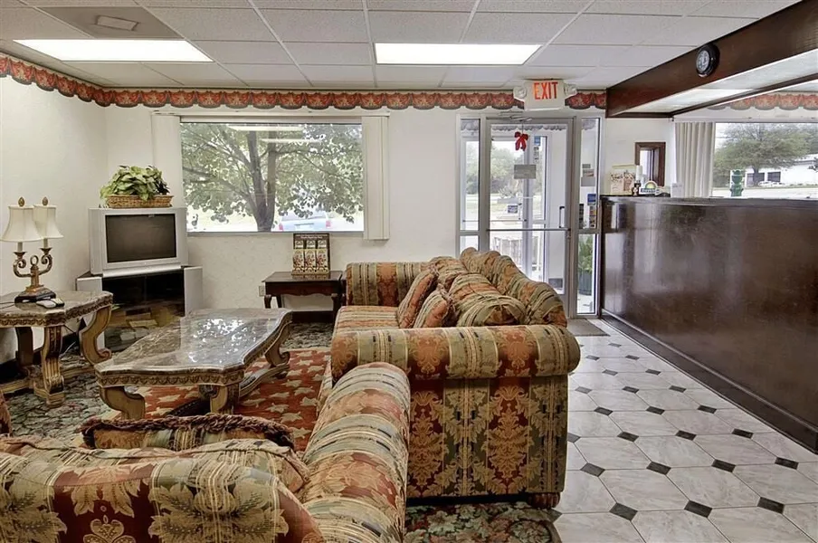 Rodeway Inn Concord - Kannapolis hotel detail image 2