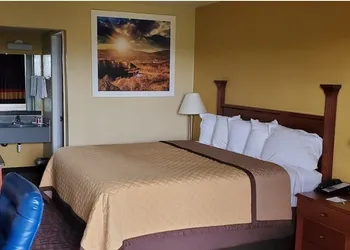 Rodeway Inn Concord - Kannapolis hotel thumbnail 4