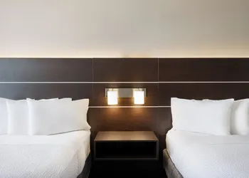 Holiday Inn Express & Suites Spring Hill by IHG hotel thumbnail 6