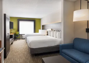Holiday Inn Express & Suites Spring Hill by IHG hotel thumbnail 8