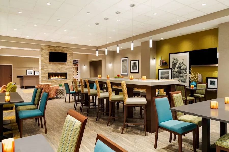 Hampton Inn by Hilton Edmonton/Sherwood Park hotel detail image 2